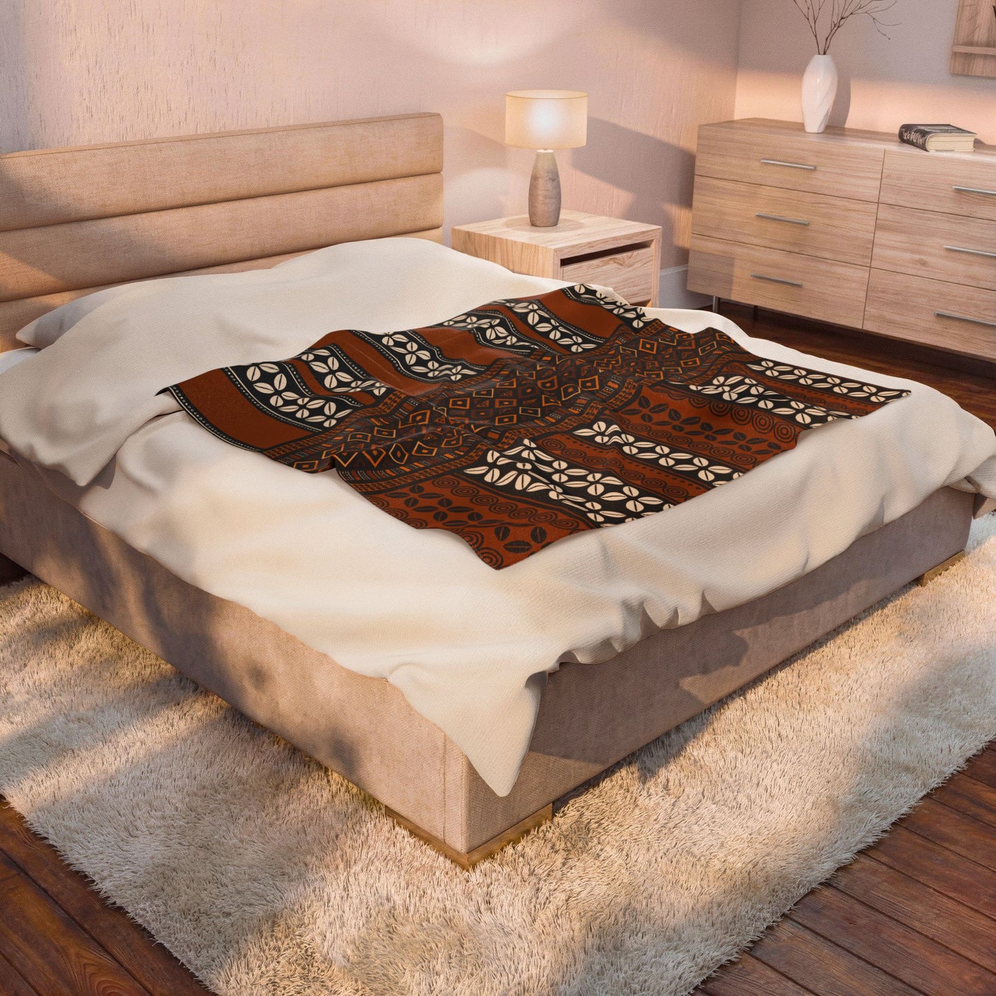 Mudcloth and Cowries Velveteen Blanket, Cozy Throw, Ethnic Design Bedding, Soft Afrocentric Bedspread, Warm Living Room Decor