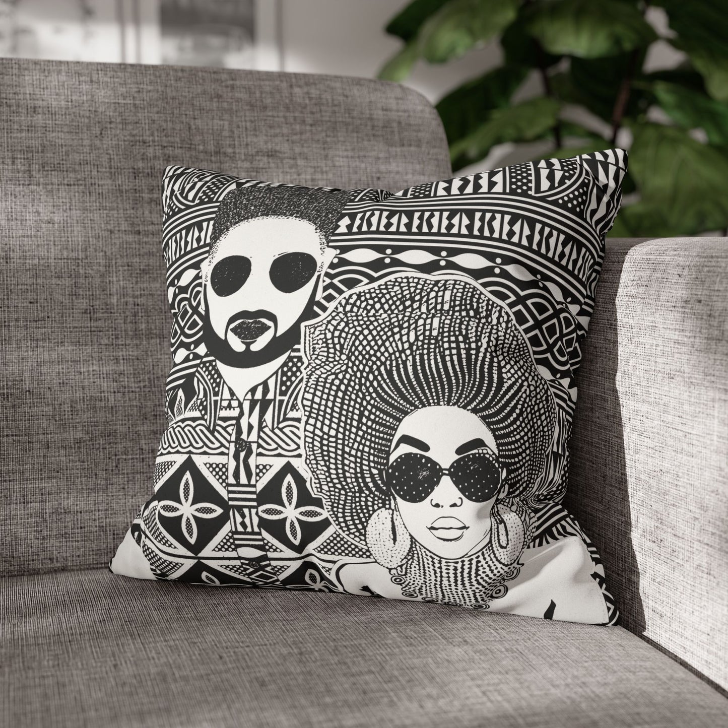 The Moussas(BW) Faux Suede Square Pillow Case
