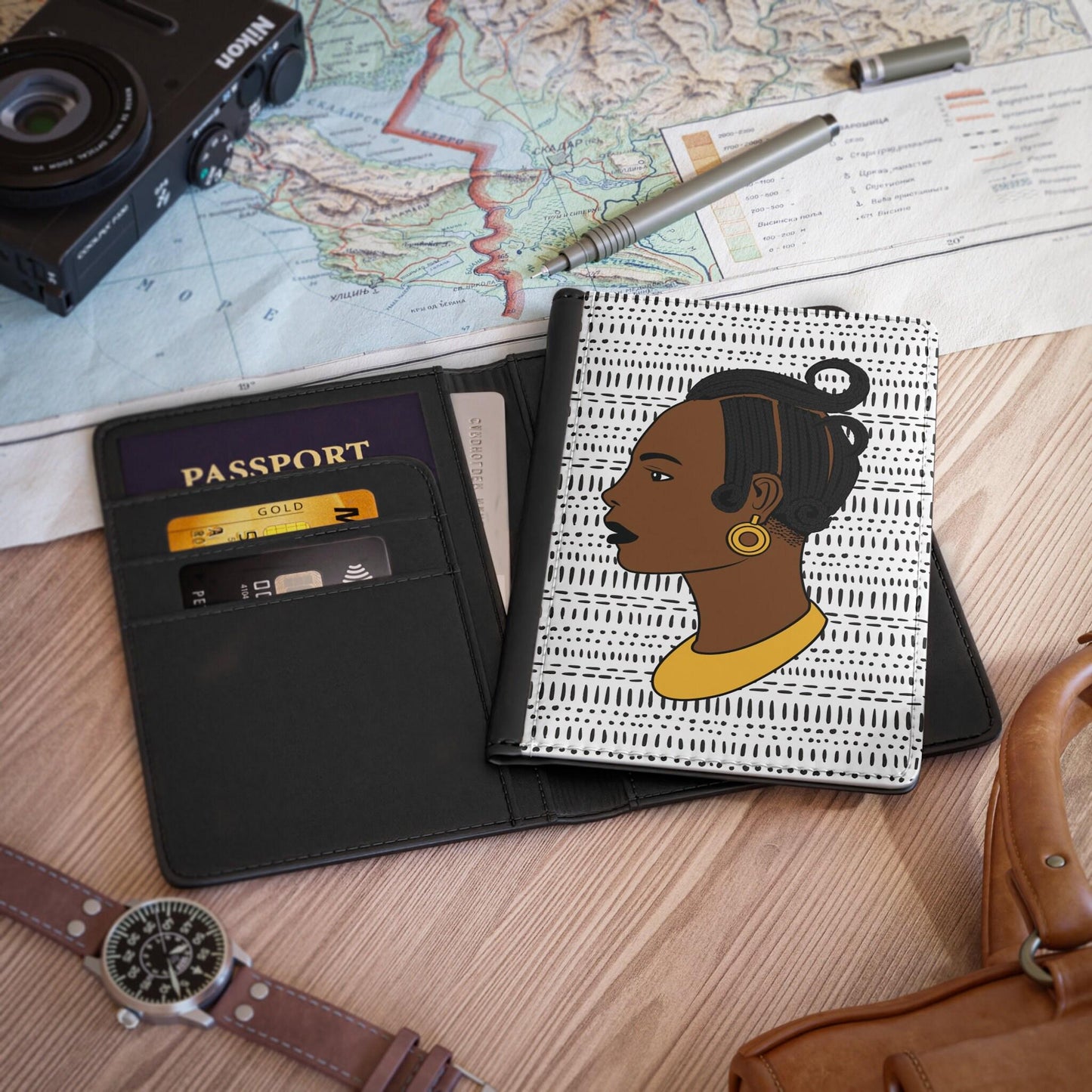 Lady Kongossa on White Mudcloth - Passport Cover